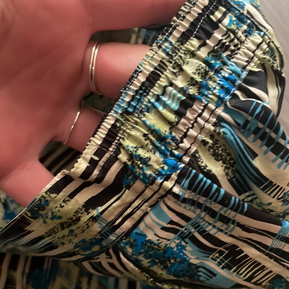 Vintage Collections silk cropped trousers with elastic waist band and zipper - Picture 3 of 7